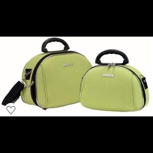 Luca Vergani 2 Piece Lime Cosmetic Set